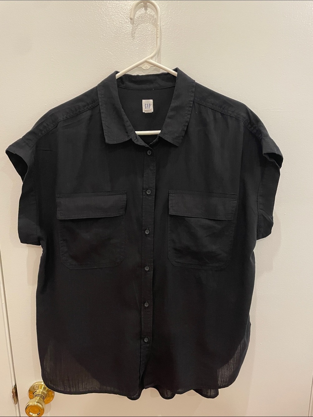 Gap short sleeve black utility shirt size large